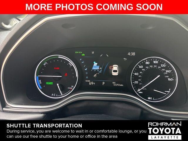 Photo of 2022 Midnight Black Metallic Toyota Avalon Hybrid