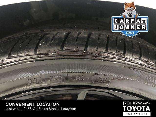 Photo of 2023 Wind Chill Pearl/Midnight Black Metallic Toyota Camry