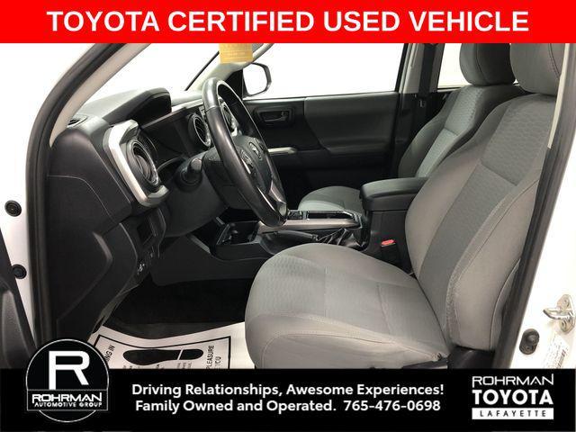 Photo of 2019 Super White Toyota Tacoma