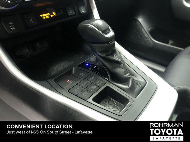 Photo of 2020 Ruby Flare Pearl Toyota RAV4