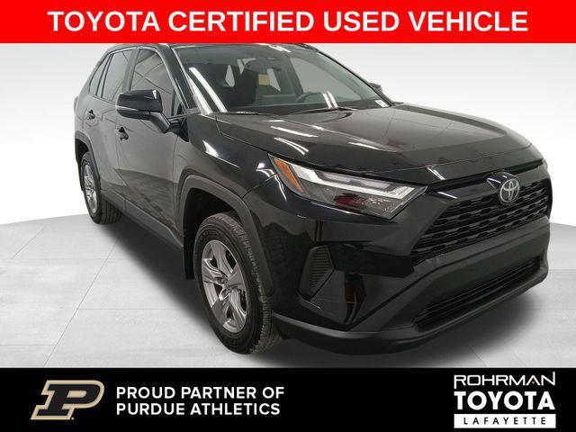 Photo of 2022 Midnight Black Metallic Toyota RAV4