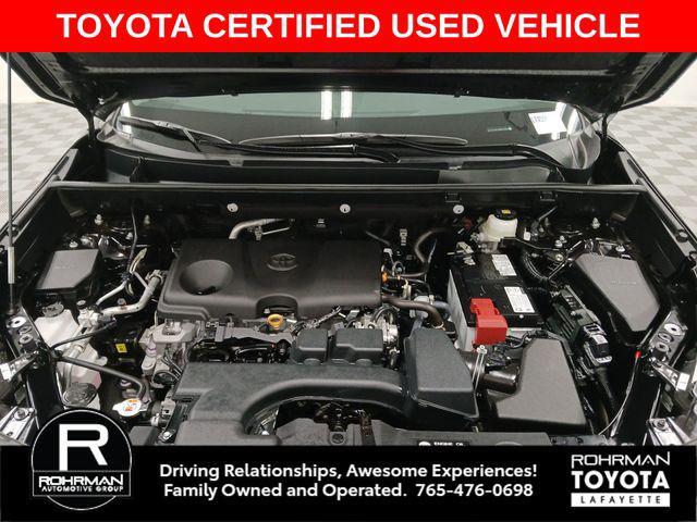 Photo of 2022 Midnight Black Metallic Toyota RAV4