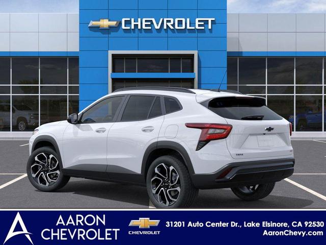Photo of 2026 Summit White Chevrolet Trax