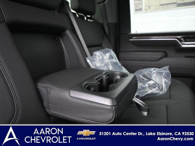 Photo of 2025 Summit White Chevrolet Silverado 2500