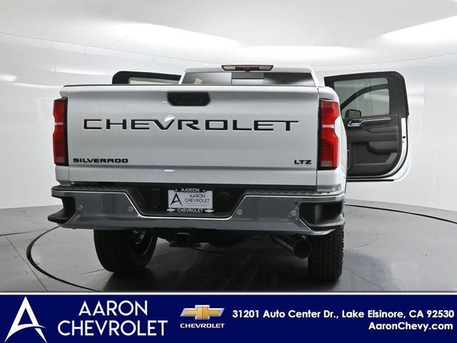 Photo of 2025 Summit White Chevrolet Silverado 2500