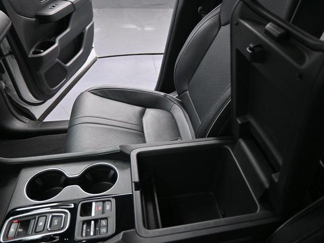 Photo of 2024 Platinum White Pearl Honda Pilot