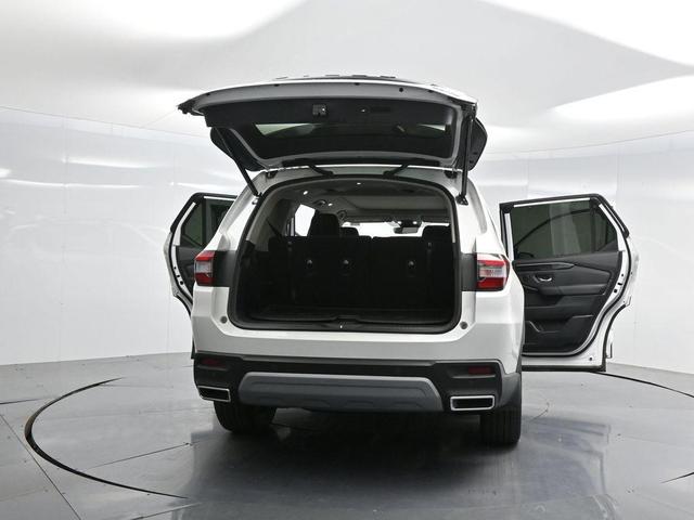 Photo of 2024 Platinum White Pearl Honda Pilot
