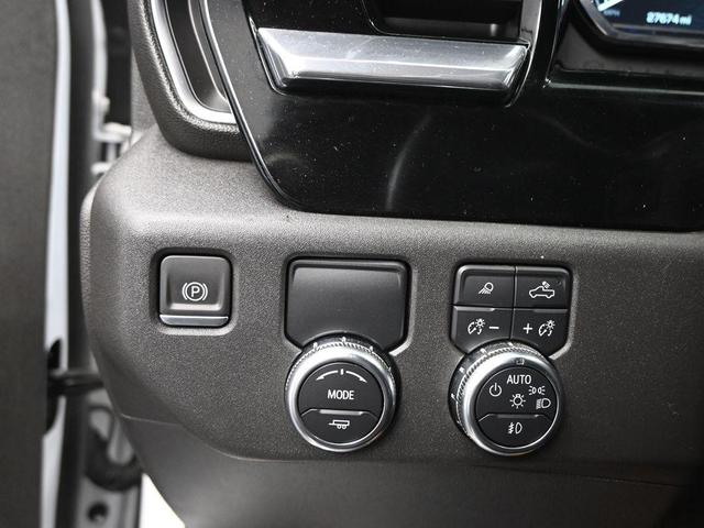 Photo of 2024 Summit White GMC Sierra 1500