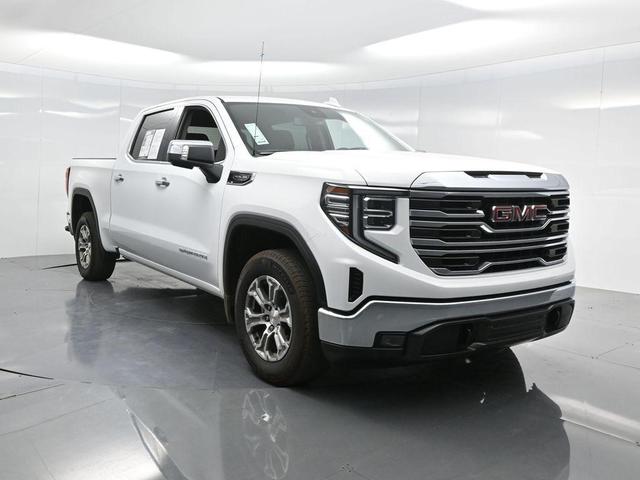 Photo of 2024 Summit White GMC Sierra 1500