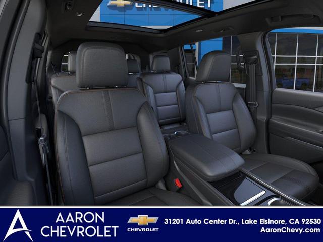 Photo of 2026 Mosaic Black Metallic Chevrolet Traverse