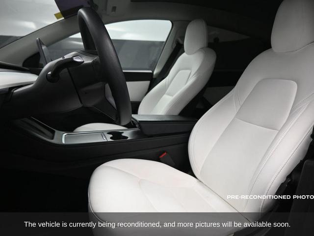 Photo of 2022 Solid Black Tesla Model Y