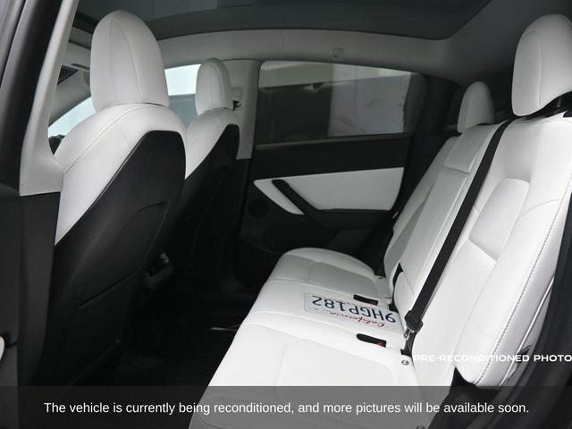 Photo of 2022 Solid Black Tesla Model Y