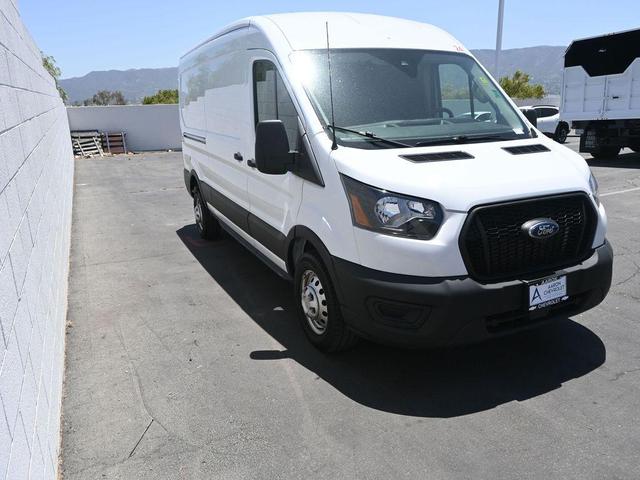 Photo of 2023 OXFORD WHITE Ford Transit-250