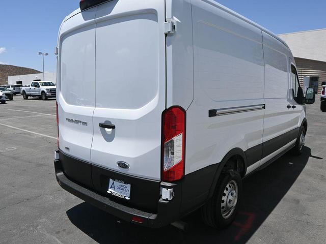 Photo of 2023 OXFORD WHITE Ford Transit-250