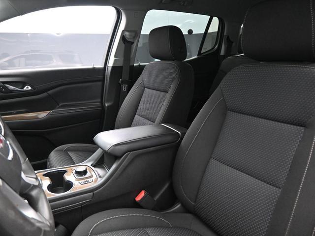 Photo of 2022 Light Stone Metallic GMC Acadia