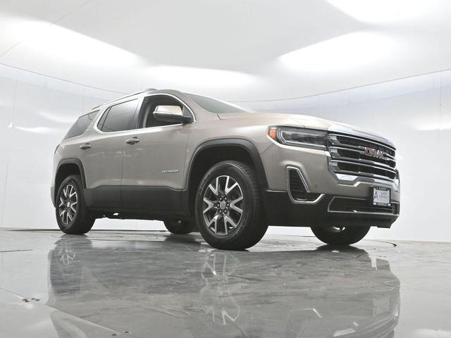 Photo of 2022 Light Stone Metallic GMC Acadia