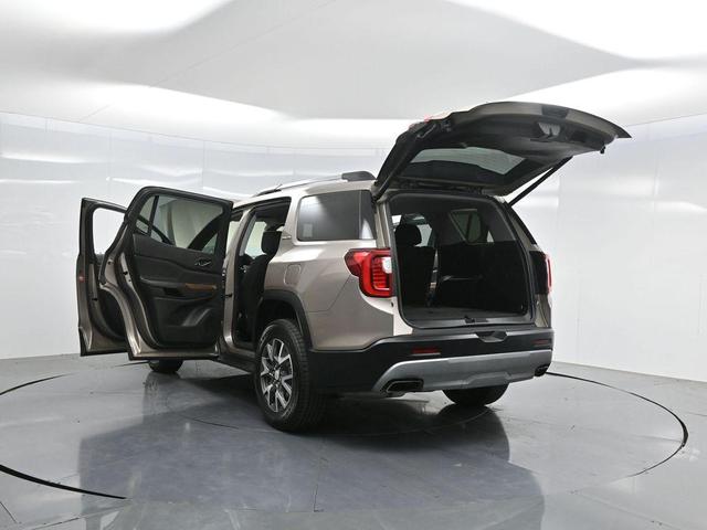 Photo of 2022 Light Stone Metallic GMC Acadia