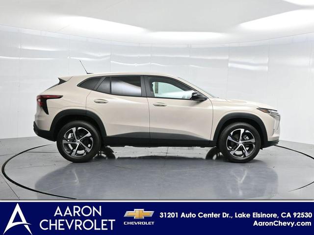 Photo of 2026 White Sands Chevrolet Trax