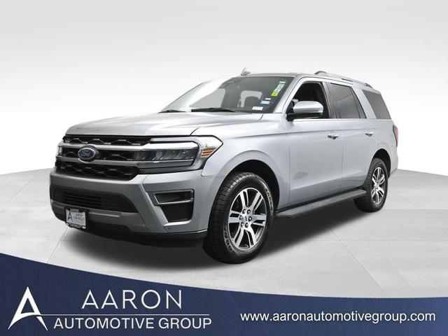 Photo of 2024 ICONIC SILVER METALLIC Ford Expedition
