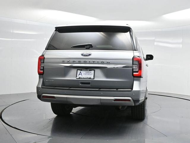 Photo of 2024 ICONIC SILVER METALLIC Ford Expedition
