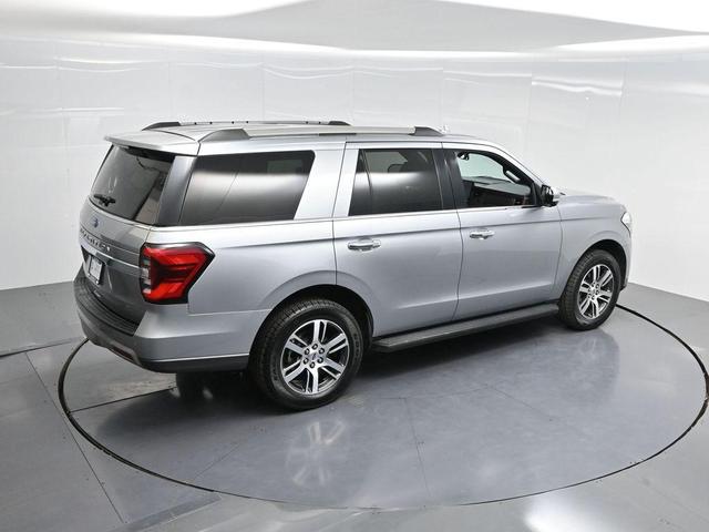 Photo of 2024 ICONIC SILVER METALLIC Ford Expedition