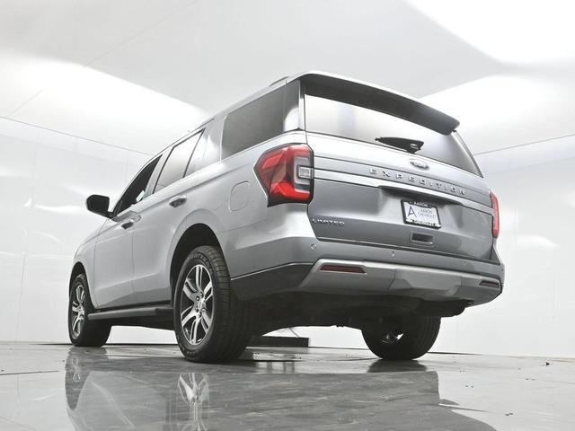Photo of 2024 ICONIC SILVER METALLIC Ford Expedition