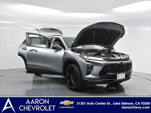 Photo of 2025 Sterling Gray Metallic Chevrolet Trax