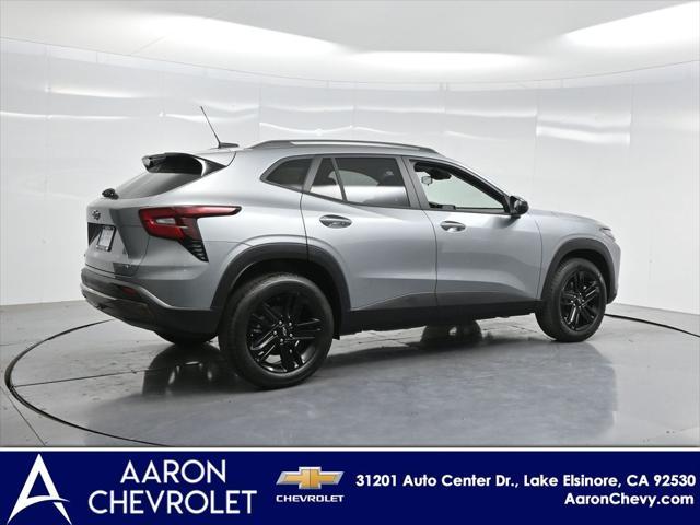 Photo of 2025 Sterling Gray Metallic Chevrolet Trax