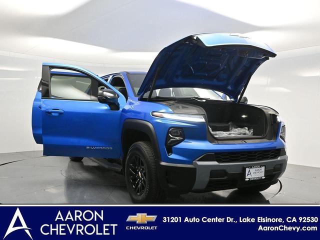 Photo of 2025 Riptide Blue Metallic Chevrolet Silverado EV