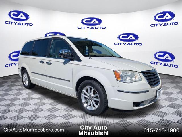 2010 Chrysler Town & Country