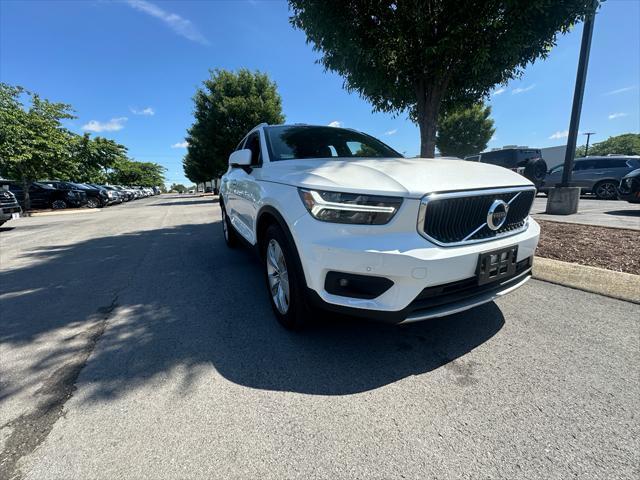 2022 Volvo XC40