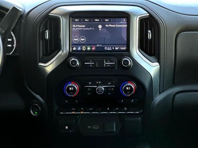 Photo of 2021 Black Chevrolet Silverado 1500