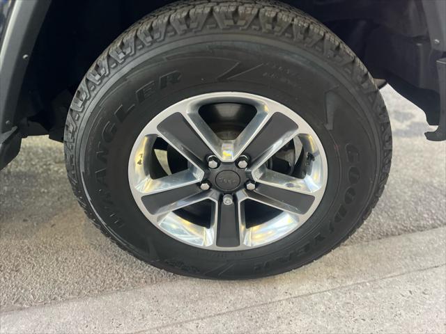 Photo of 2021 Black Jeep Wrangler Unlimited