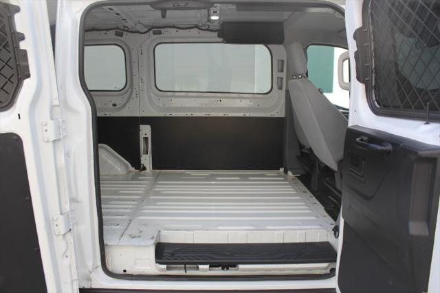 Photo of 2019 Oxford White Ford Transit-150