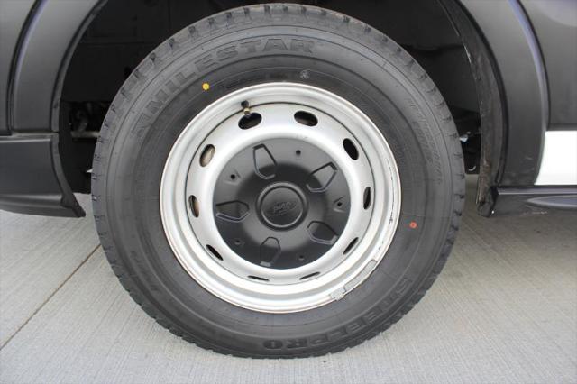 Photo of 2019 Oxford White Ford Transit-150