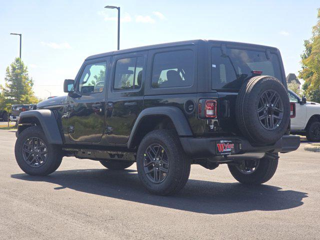 Photo of 2025 Black Clearcoat Jeep Wrangler