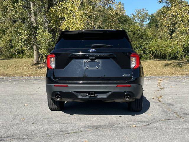 Photo of 2022 Agate Black Metallic Ford Explorer