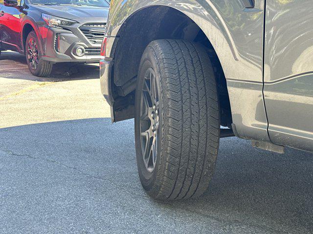 Photo of 2025 Gray Metallic Ford F-150