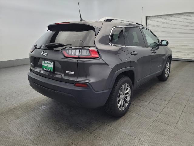 Photo of 2019 Gray Jeep Cherokee