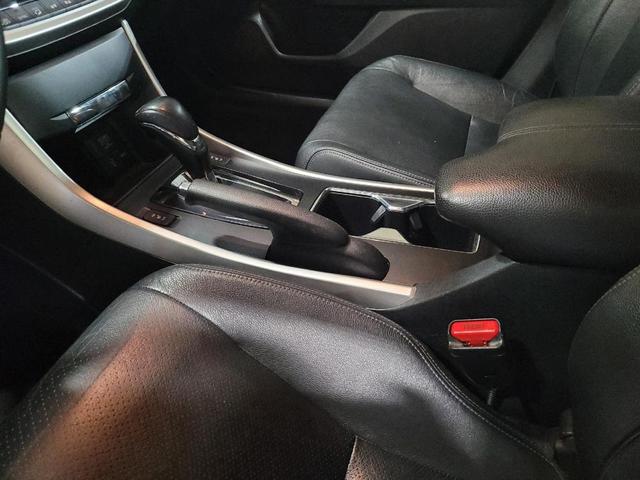 Photo of 2015 Gray Honda Accord