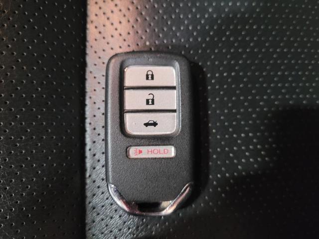 Photo of 2015 Gray Honda Accord