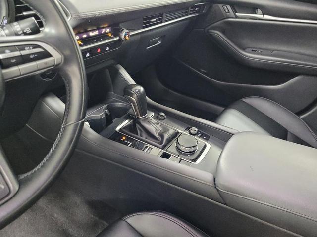 Photo of 2020 Machine Gray Metallic Mazda Mazda3