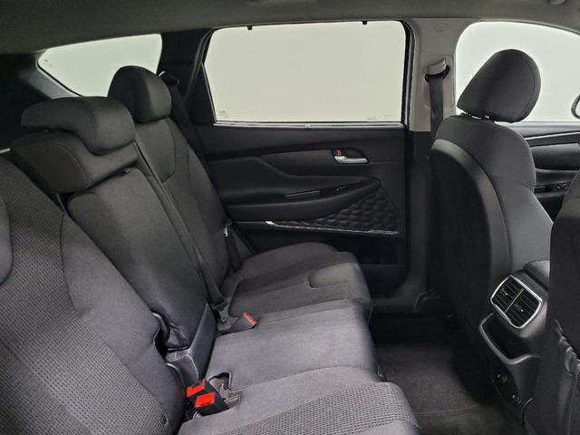 Photo of 2020 Quartz White Hyundai SANTA FE
