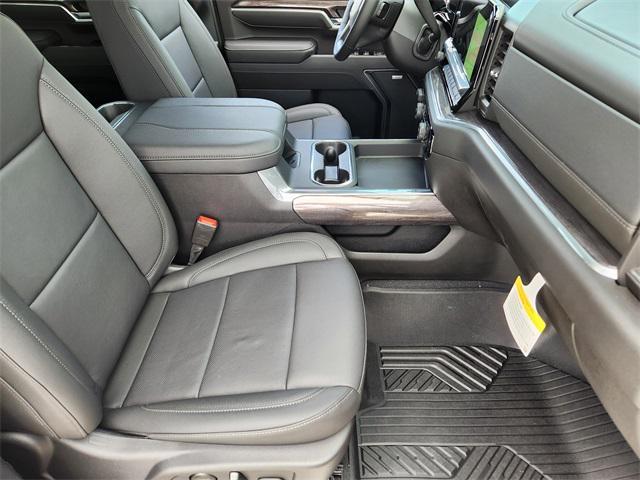 Photo of 2025 Summit White Chevrolet Silverado 2500