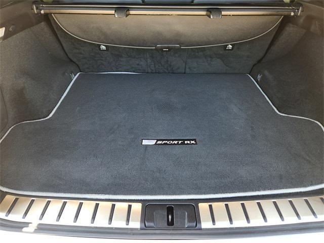 Photo of 2022 White Lexus RX 350