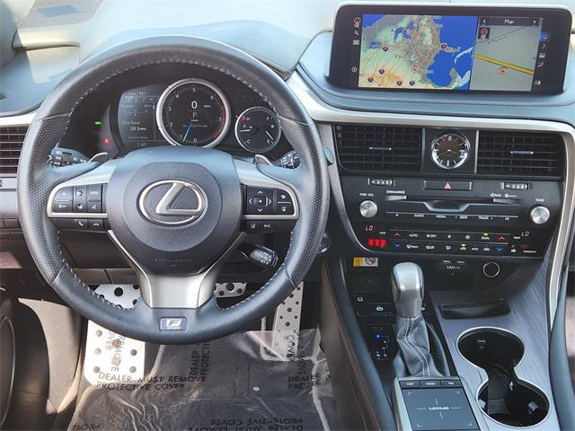 Photo of 2022 White Lexus RX 350