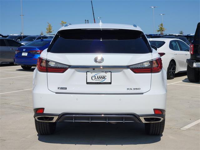 Photo of 2022 White Lexus RX 350