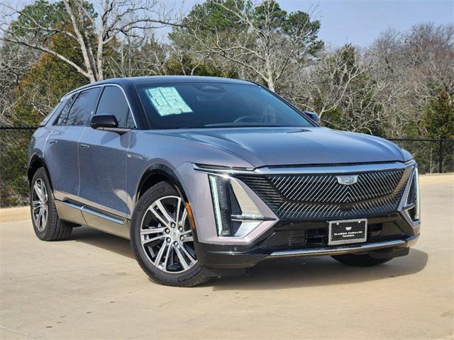 Photo of 2024 Celestial Metallic Cadillac LYRIQ
