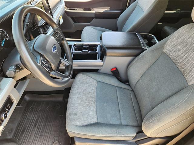 Photo of 2023 Oxford White Ford F-250