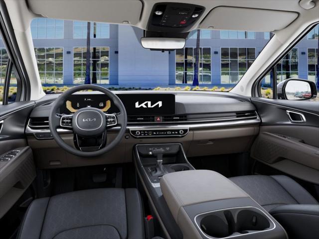 Photo of 2026 Snow White Pearl Kia Carnival